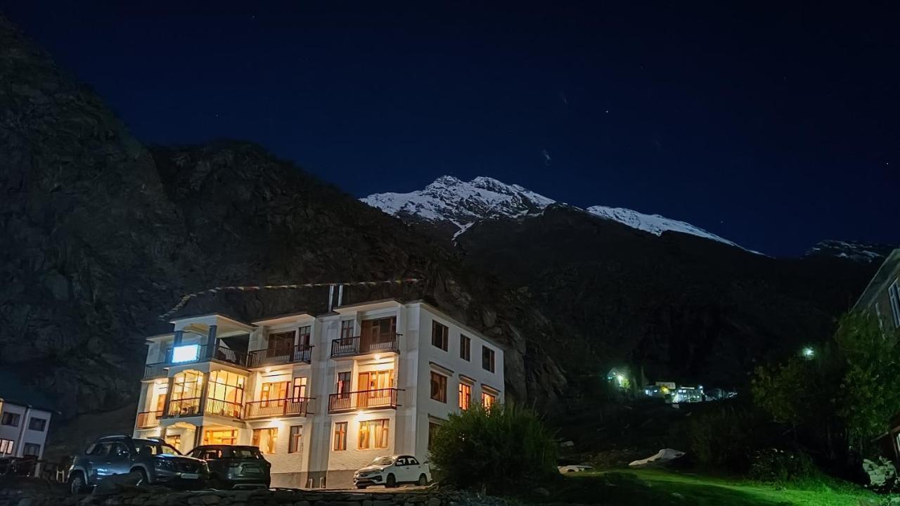 Anand Yul Jispa Hotel Exterior foto